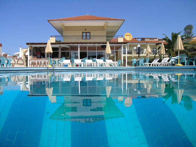 Aristotelis Hotel Fourka Ngoại thất bức ảnh