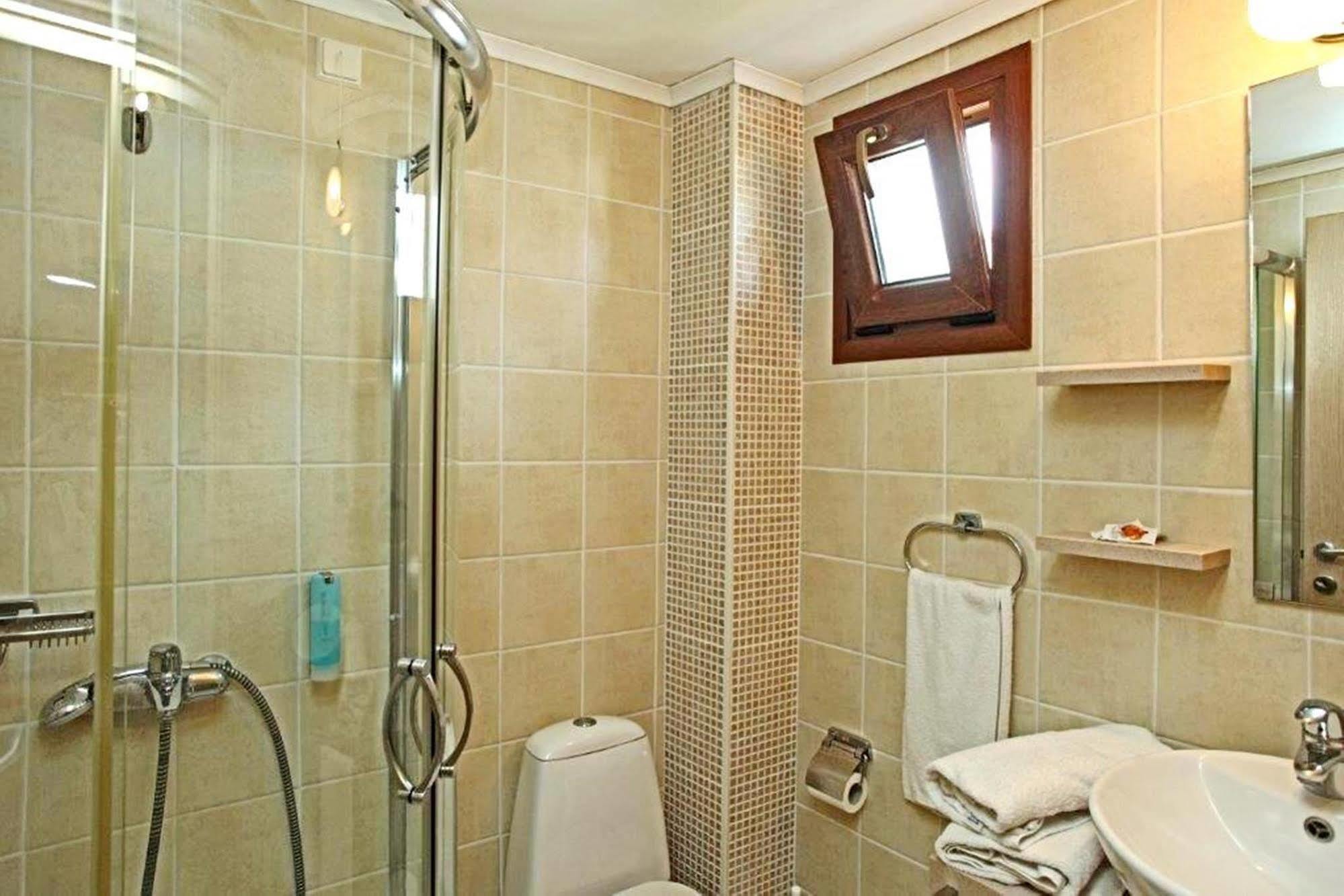 Aristotelis Hotel Fourka Ngoại thất bức ảnh