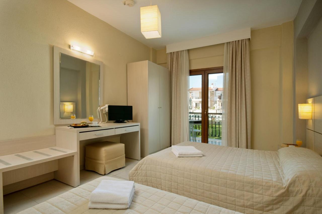 Aristotelis Hotel Fourka Ngoại thất bức ảnh